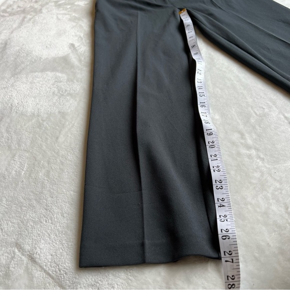 Reitman’s Super High-Rise Straight Leg Ankle Pants - Picture 9 of 12